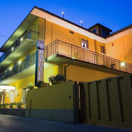 Hotel Raphael Монтекатини-Терме Экстерьер фото