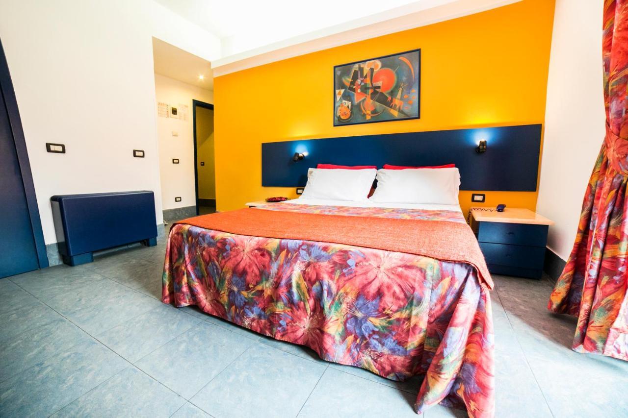 Hotel Raphael Монтекатини-Терме Экстерьер фото