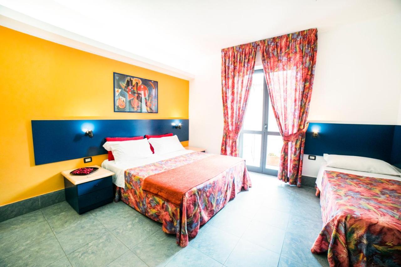 Hotel Raphael Монтекатини-Терме Экстерьер фото